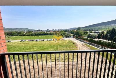 Apartament cu 2 camere semidecomandat, mobilat în Florești - 6