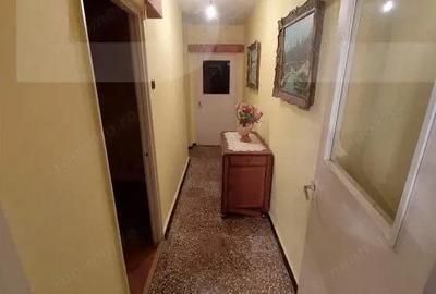 Vand apartament in Micro3 - 1