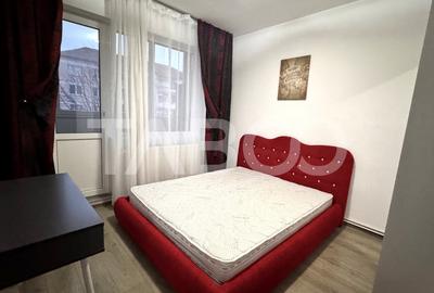 Apartament cu 3 camere semidecomandat, mobilat în Mihai Viteazul - 1
