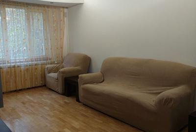 Inchiriere - Apartament 3 Camere - Teiul Doamnei - Plan Secund - 2