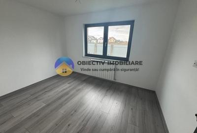 Casa+ teren de vanzare Dumbrava Rosie - 5