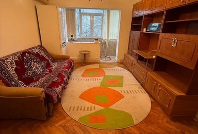 Apartament cu 2 camere, mobilat în Km 4-5 - 2