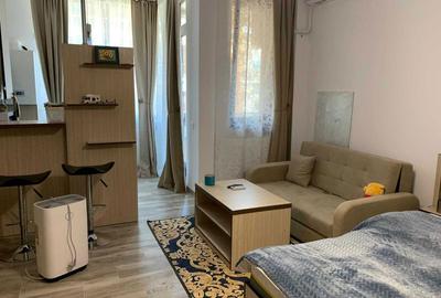 Garsonieră decomandată în Central - 5