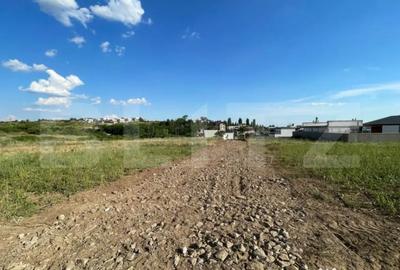 Teren de 477 mp, în Plaiul Vulcanești - 1