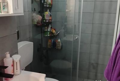 Apartament cu 3 camere decomandat în Pajura - 6