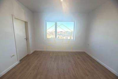 Duplex cu 5 camere cu Canalizare în Moșnița Nouă - 6