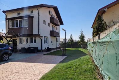 Casă cu 5 camere în Central - 5