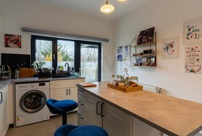 Casă individuală cu 4 camere cu Canalizare în Central - 11