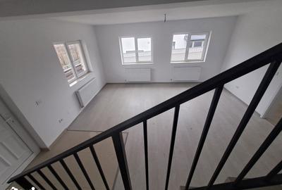Casă cu 4 camere cu Teren 200 Mp în Bucium - 10