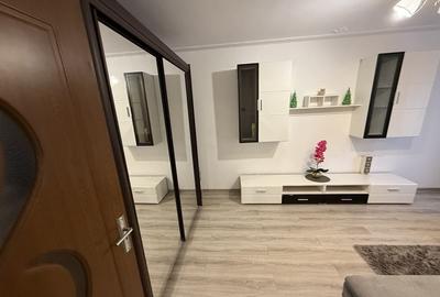 Inchiriez apartament 2 camere, sector 3 - 5