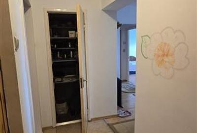 Berceni-Luica,apartament 3 camere transformat in 4 camere - 27