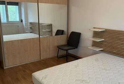 Apartament cu 3 camere semidecomandat, mobilat în Lujerului - 4