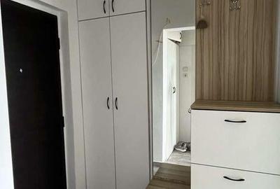 Garsonieră decomandată, mobilată în Titan - 2