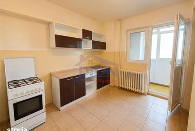 Apartament cu 4 camere decomandat în Berceni - 6
