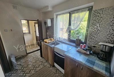 Casă cu 4 camere cu Teren 3715 Mp în Bănicești - 12