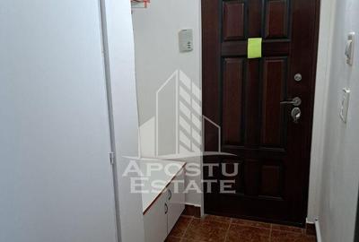 Garsonieră semidecomandată în Lipovei