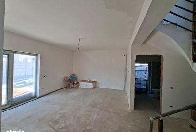 Casă cu 3 camere cu Teren 280 Mp în Berceni - 11