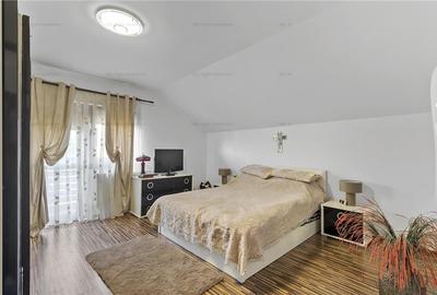 Casa/ Vila superba cu 5 camere si 922 mp teren Harman Brasov - 8