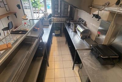 Spațiu comercial, de 25 mp, în Decebal - 3