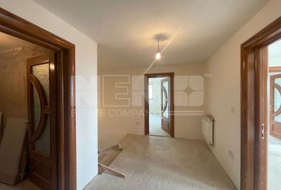Casă individuală cu 9 camere cu Canalizare în Burla - 17
