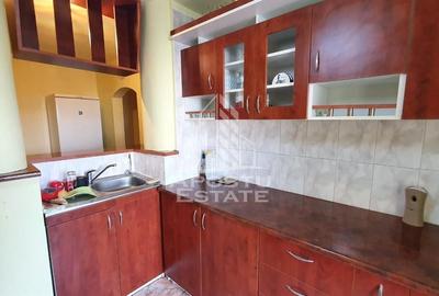 Apartament cu 3 camere, decomandat, etaj intermediar, Freidorf - 4