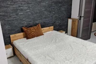 Apartament cu 2 camere decomandat în Berceni
