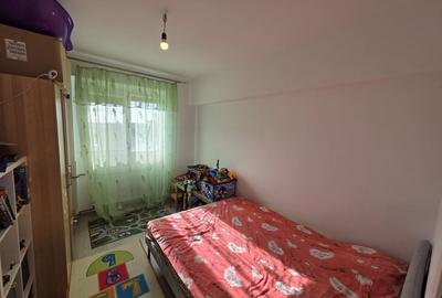 Apartament cu 3 camere decomandat, mobilat în Drumul Taberei - 9