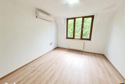 Casă cu 7 camere decomandat cu Garaj în Bartolomeu - 7