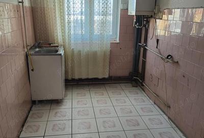 Apartament cu 2 camere decomandat în Astra - 2