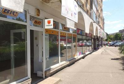 Inchiriez comercial in Deva, zona Horea, suprafata utila 40 mp, vitrina de aproximativ 7 metri - 1