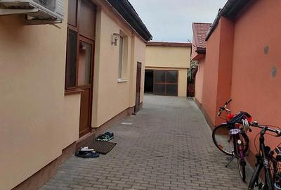 Casă cu 4 camere cu Teren 588 Mp în Mehala - 8
