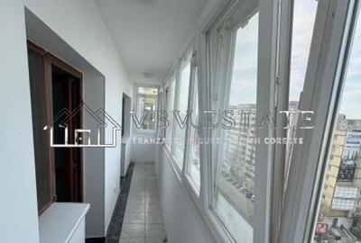 Apartament cu 3 camere semidecomandat, mobilat în 13 Septembrie - 3