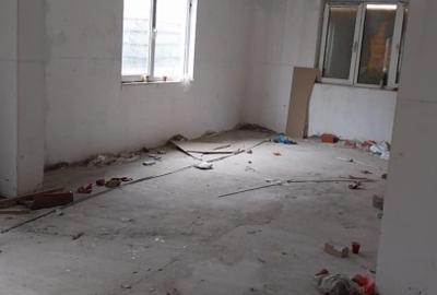 Casa de vânzare în pecica jud arad - 2