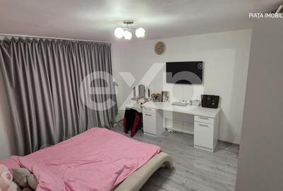 Apartament cu 2 camere decomandat, mobilat în Micro 4 - 4