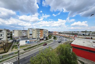 Apartament cu 3 camere decomandat în Aradul Nou - 1