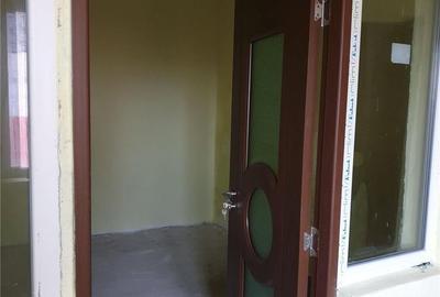 Casă cu 4 camere în Gura Ocniței - 6