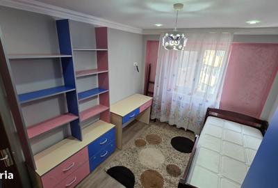 Apartament cu 3 camere decomandat în Central - 9