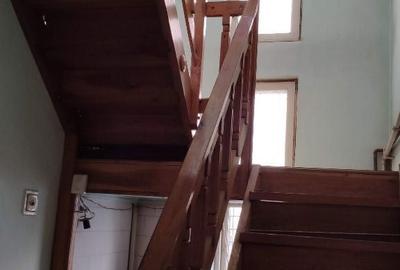 Casă cu 6 camere cu Teren 394 Mp în Micro 4 - 4