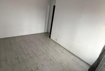 Apartament cu 3 camere decomandat, mobilat în Valea Oltului - 8