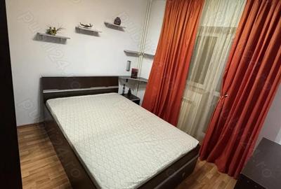Apartament cu 3 camere semidecomandat în Pantelimon - 3
