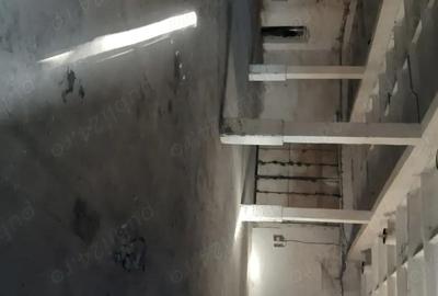 Spațiu comercial, de 580 mp, în Central - 1