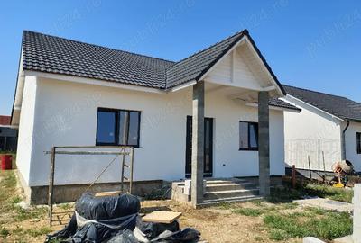 Casă în Frumușeni - 3