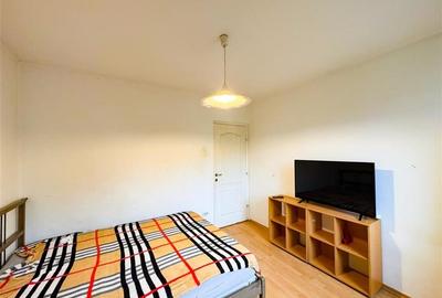 Apartament de vanzare 3 camere Tineretului - 14