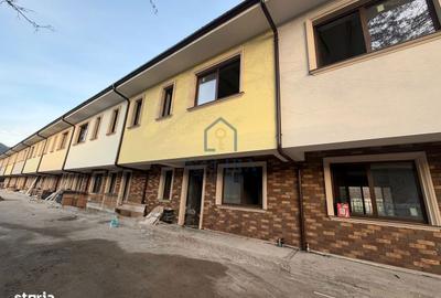 Casă cu 5 camere în Central