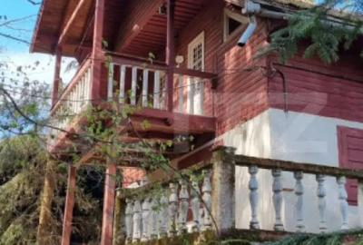 Casă cu 4 camere cu Teren 240 Mp în Central - 9