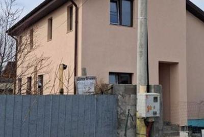 Casă cu 4 camere cu Teren 151 Mp în Valu lui Traian