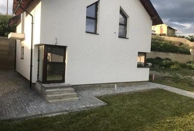 Casa noua finisata ext , semifinisata la interior , 164 mp , teren 410 mp - 2