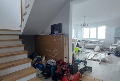 Casă individuală cu 4 camere cu Canalizare în Pantelimon - 13