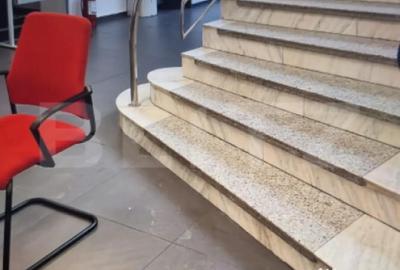 Spațiu comercial, de 450 mp, în Central - 10