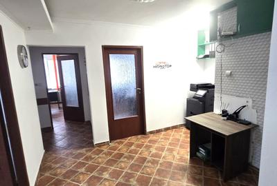 Spațiu comercial, de 70 mp, în Lujerului - 17